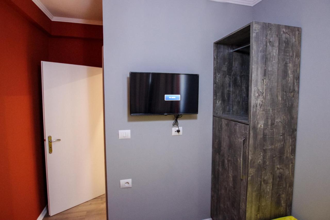 Novs Apartment 1 Gjirokastër Екстериор снимка